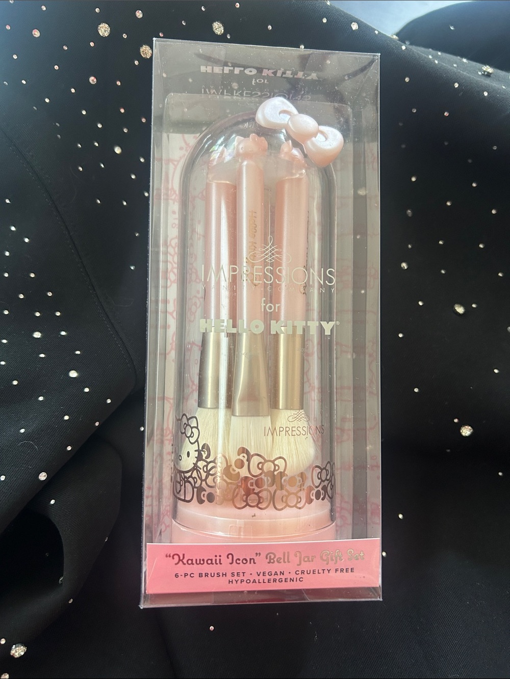 Hello Kitty Pink 6-Piece Makeup Brush Gift Set